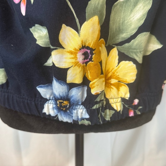 Alfred Dunner Beaded Floral Print
Button Down Jacket Size 6 Petite - Picture 3 of 10